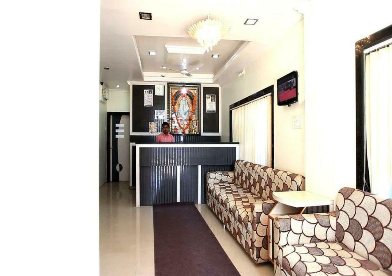 Hotel Sai Ganesh Shirdi Εξωτερικό φωτογραφία