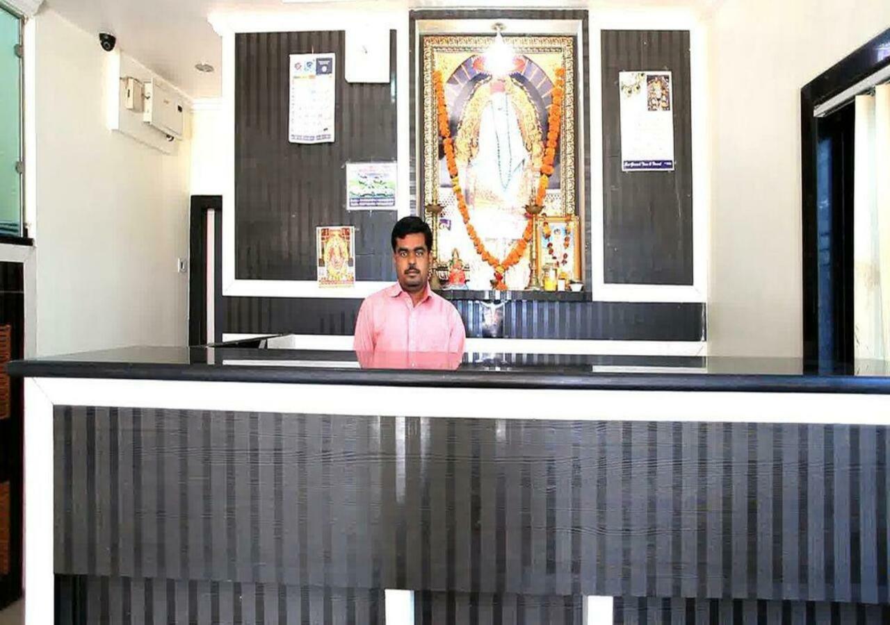Hotel Sai Ganesh Shirdi Εξωτερικό φωτογραφία