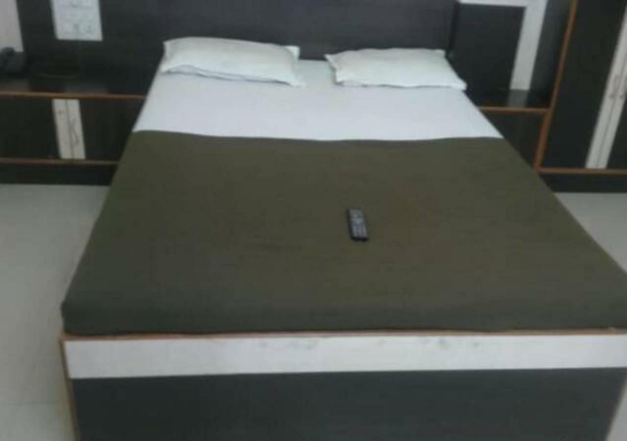 Hotel Sai Ganesh Shirdi Εξωτερικό φωτογραφία