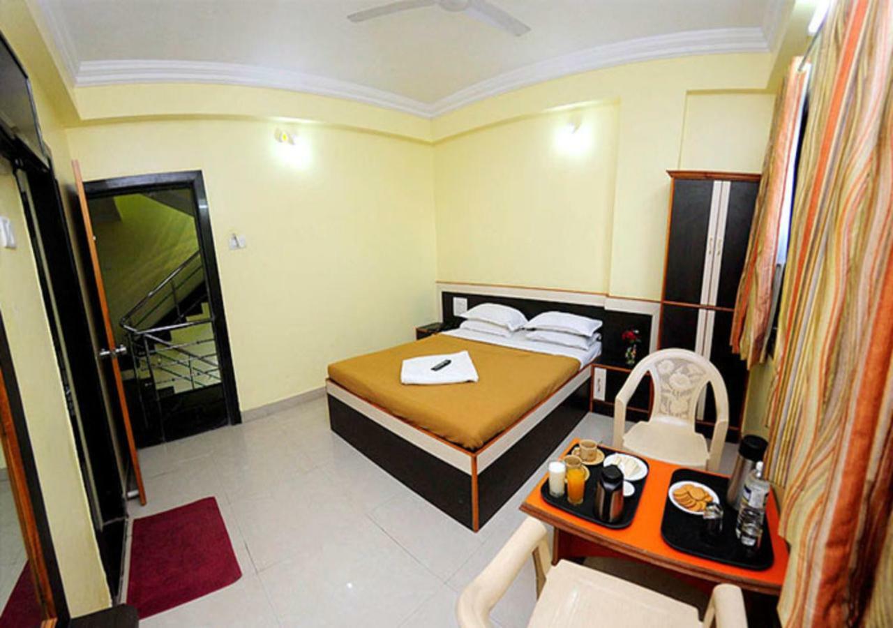Hotel Sai Ganesh Shirdi Εξωτερικό φωτογραφία