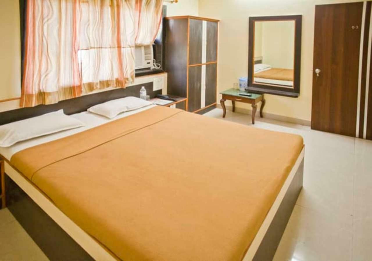 Hotel Sai Ganesh Shirdi Εξωτερικό φωτογραφία